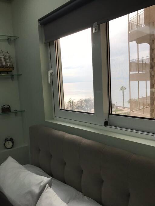 Finer Things Flisvos Beach Condo In Palaio Faliro Athen Eksteriør billede