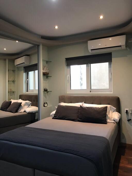 Finer Things Flisvos Beach Condo In Palaio Faliro Athen Eksteriør billede